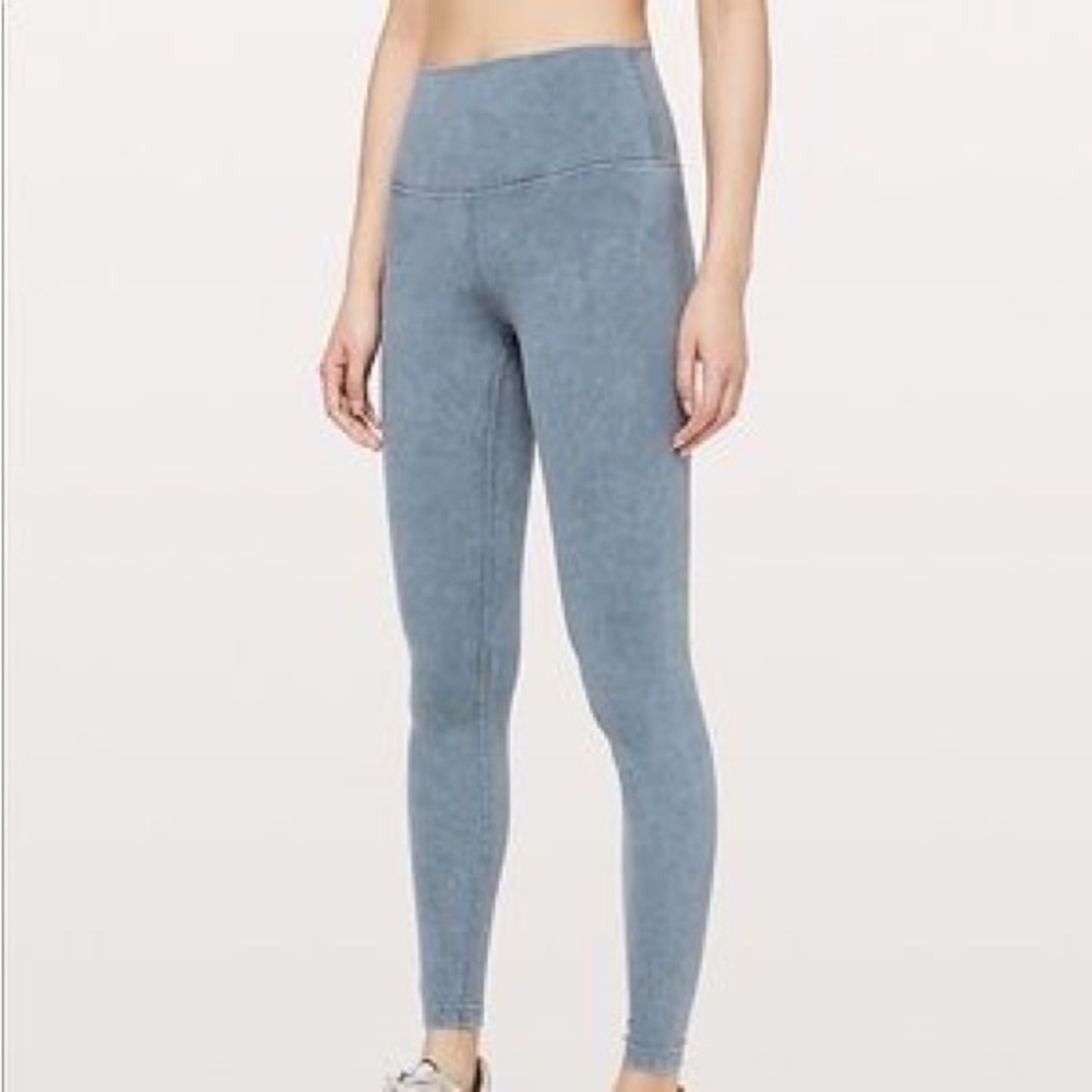 Lululemon acid wash blue leggings size 6 full length